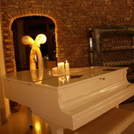 Hotel & Wellness Antico Borgo Torricella San Vito al Tagliamento