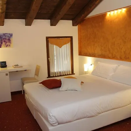 & Wellness Antico Borgo Torricella